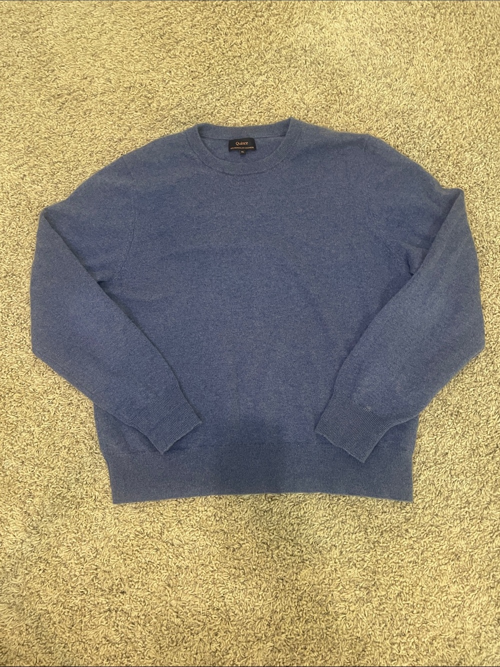 Quince Wimen’s Crewneck Cashmere Sweater in Heather Storm Blue